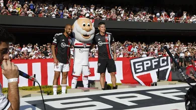 Lucas Moura e James no Maracan&atilde; &eacute; estrat&eacute;gia do S&atilde;o Paulo para &lsquo;jogo da d&eacute;cada&rsquo;