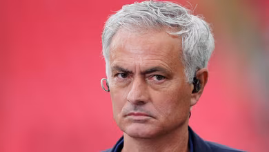 Irritado com Uefa, Mourinho j&aacute; fala em deixar o Fenerbah&ccedil;e: &lsquo;pronto para ir&rsquo;