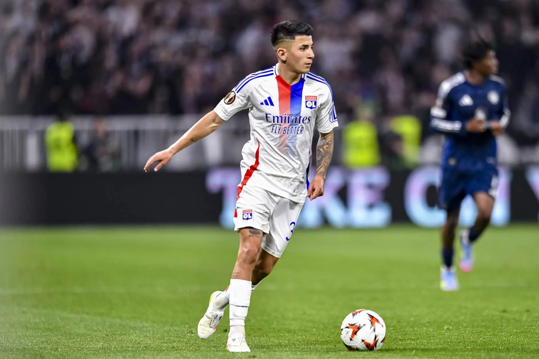 Atl&eacute;tico de Madrid supera concorr&ecirc;ncia, ignora obst&aacute;culo e contrata Thiago Almada
