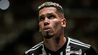 Ansiedade e novo posicionamento: Paulinho, artilheiro em 2023, ainda n&atilde;o marcou pelo Atl&eacute;tico-MG em 2024