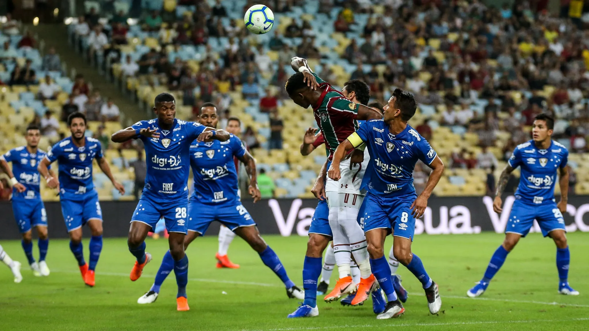 Fluminense e Cruzeiro fizeram um jogo de completos opostos, apesar do empate no Maracan&atilde;