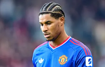 Owen sobre retorno de Rashford: &lsquo;Parece que o peso do&nbsp;mundo&nbsp;est&aacute; sobre os ombros dele&rsquo;