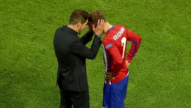 Griezmann mandou mensagem a Simeone ap&oacute;s ser campe&atilde;o do mundo: &ldquo;Se consegui, foi gra&ccedil;as a voc&ecirc;&rdquo;