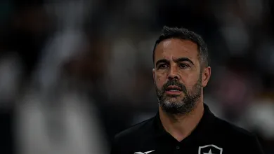Artur Jorge revela segredo para Botafogo virar um jogo pela primeira vez em quase um ano