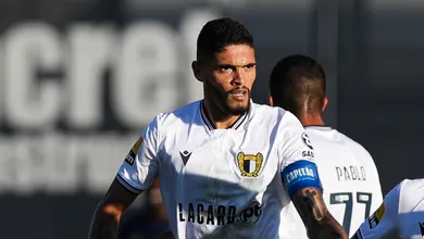 Quest&atilde;o contratual faz Riccieli recusar o Santos; entenda