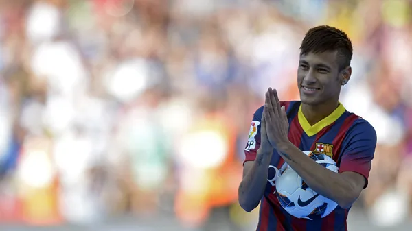 Negocia&ccedil;&atilde;o de Bar&ccedil;a e Neymar em 2011 fere regras da Fifa