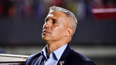Crespo fica para 2026? Entenda os planos do S&atilde;o Paulo para o treinador