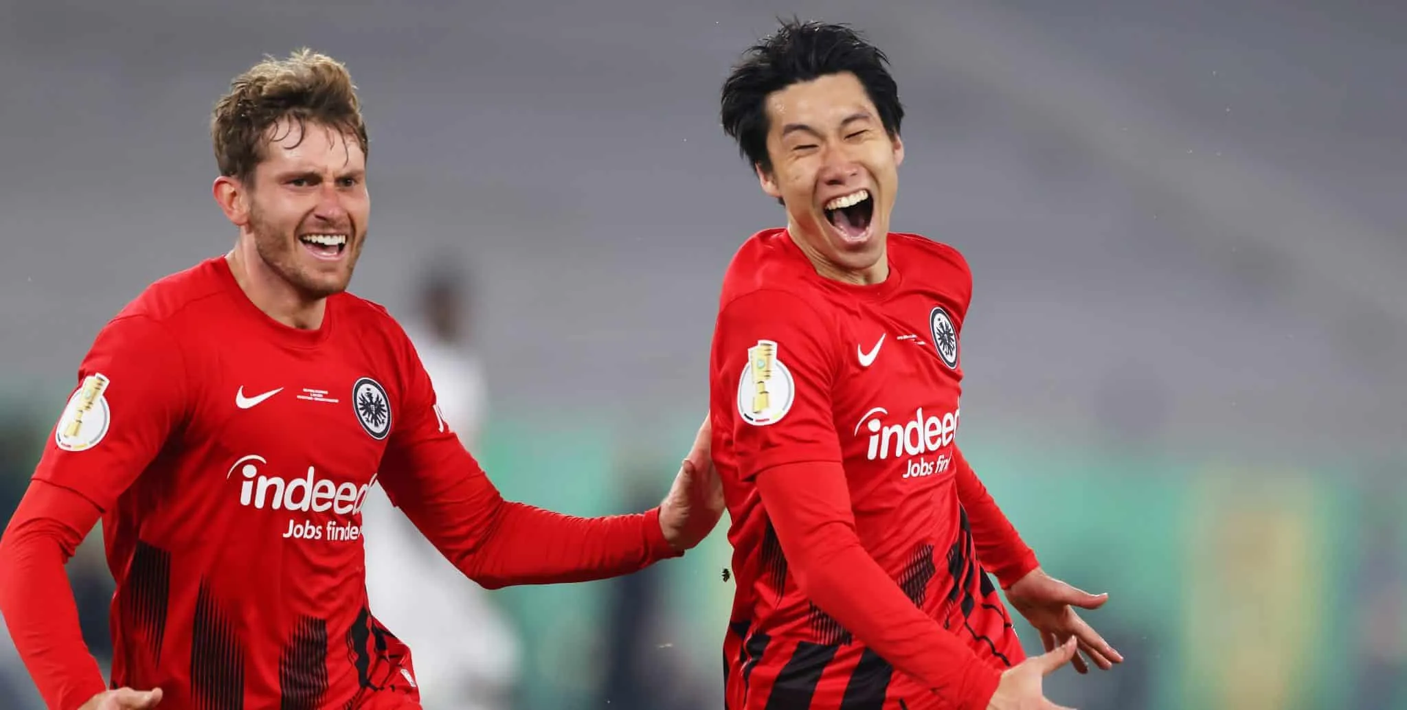 O copeiro Frankfurt vai a mais uma final da Copa da Alemanha, gra&ccedil;as a uma baita virada em Stuttgart