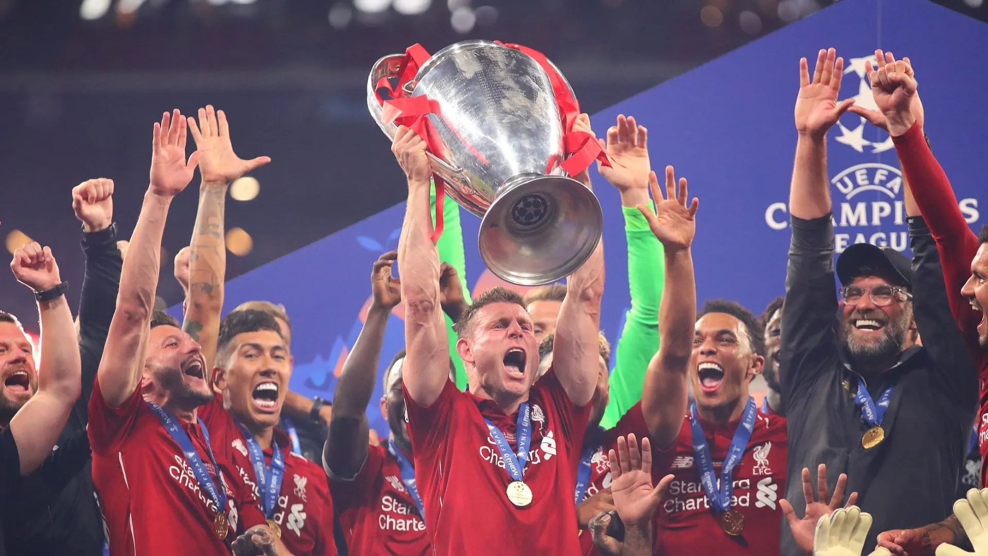 Milner: &ldquo;Queremos ser o time que as pessoas perdem as contas de quantos t&iacute;tulos ganhou&rdquo;