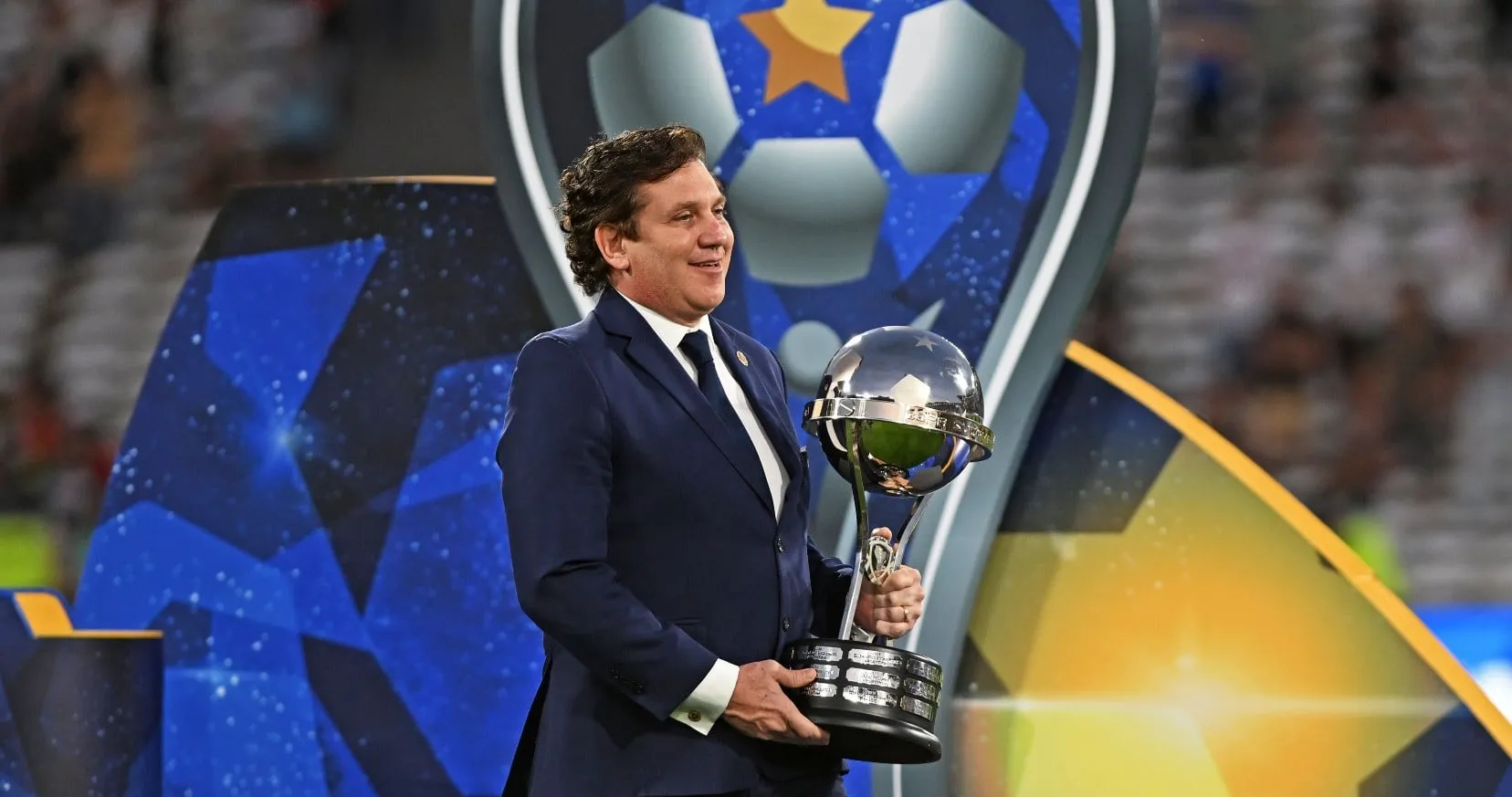 A mudan&ccedil;a de est&aacute;dio enfatiza o fracasso da ideia de final &uacute;nica na Sul-Americana