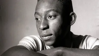 O texto prof&eacute;tico de Nelson Rodrigues que coroou Pel&eacute; tr&ecirc;s meses antes da Copa de 58