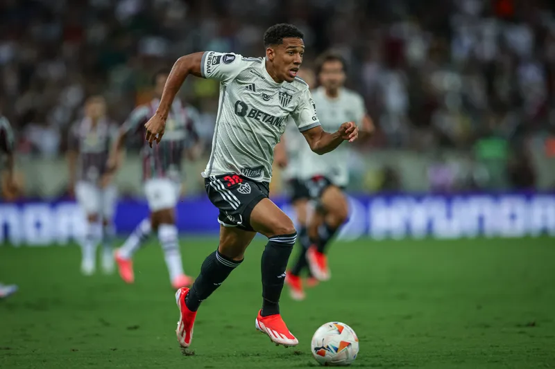 Palacios em Fluminense x Atl&eacute;tico