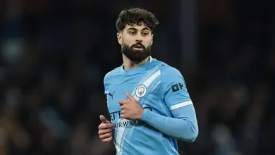 Titular do City &eacute; oferecido ao Real Madrid: neg&oacute;cio faz sentido para os Merengues?