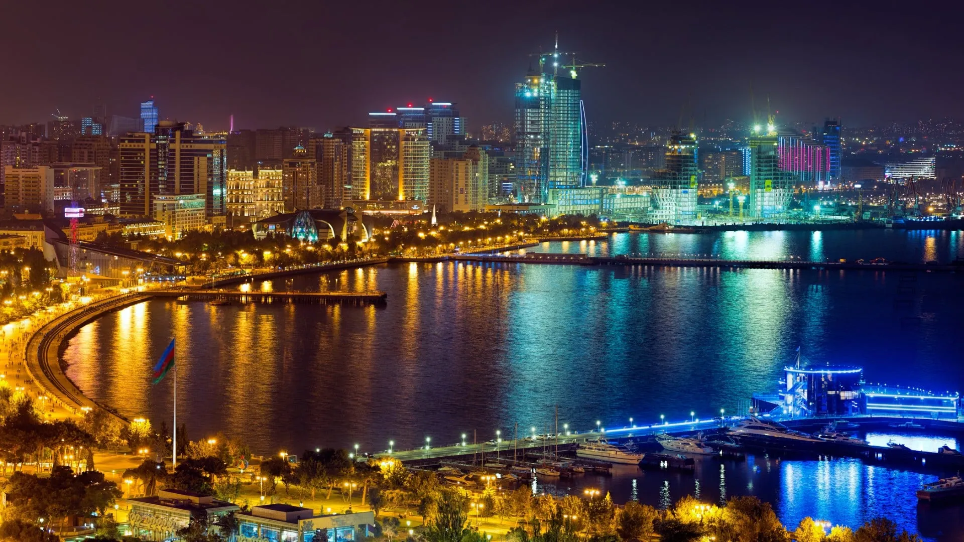 Da Euro 2020 &agrave; F1: Baku, mergulhada em controv&eacute;rsia, &eacute; s&iacute;mbolo do Azerbaij&atilde;o que se promove para o mundo