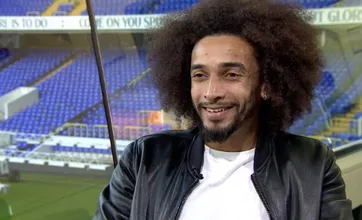 Ekotto n&atilde;o conhece Paulinho e n&atilde;o liga muito para isso