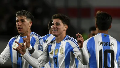 Em &lsquo;Di Mar&iacute;a day&rsquo;, Argentina atropela Chile e Scaloni promove &lsquo;nova&rsquo; dupla