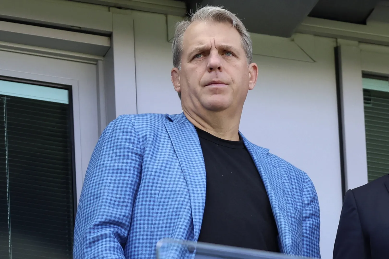 Todd Boehly, dono do Chelsea, em jogo da Premier League