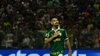 No melhor jogo do ano, Palmeiras ressuscita ideia de 2023, humilha Ponte Preta e est&aacute; na semi do Paulista