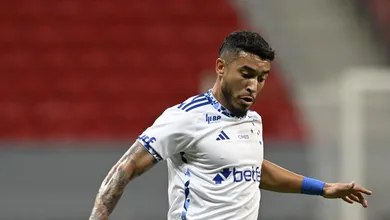 William quebra jejum curioso e ajuda Cruzeiro a resgatar empate contra o Am&eacute;rica-MG