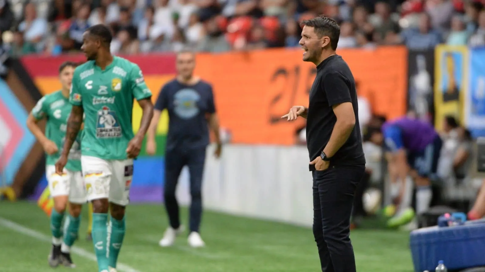 An&aacute;lise t&aacute;tica: como jogam os times de Nicol&aacute;s Larcam&oacute;n, novo treinador do Cruzeiro
