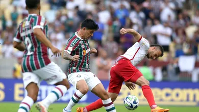 At&iacute;pica noite irregular de Ren&ecirc; custou caro ao Internacional no Maracan&atilde;