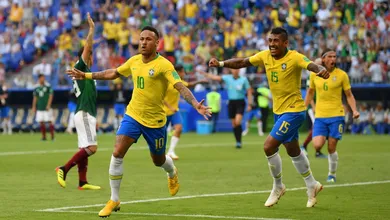 Brasil foi maduro, seguro defensivamente e mudou taticamente para eliminar M&eacute;xico com autoridade