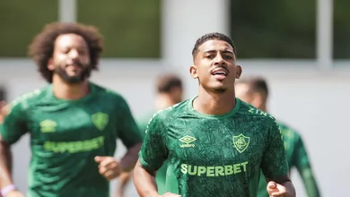 Ap&oacute;s afastamento de 3 semanas, John Kennedy &eacute; relacionado e pode encarar o S&atilde;o Paulo