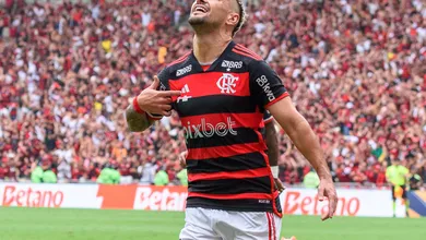 Faturamento acima de R$ 1 bilh&atilde;o do Flamengo o coloca maior que ligas sul-americanas