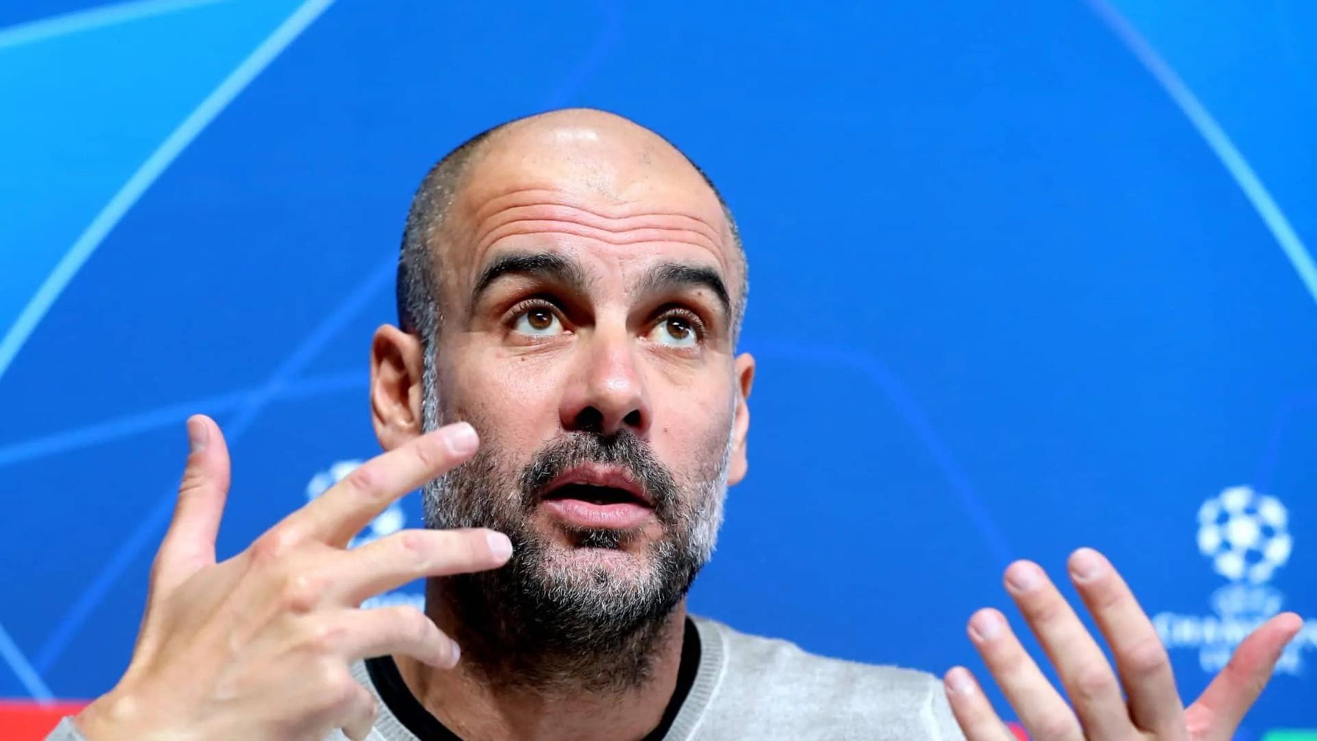 Guardiola espera que decep&ccedil;&atilde;o impulsione o Manchester City na pr&oacute;xima temporada