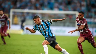Mayk reagiu com hombridade &agrave; multa que Renato deu por expuls&atilde;o infantil no Gr&ecirc;mio