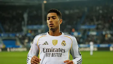 Como Bellingham pode perder vaga de titular na Copa do Mundo para amigo de inf&acirc;ncia