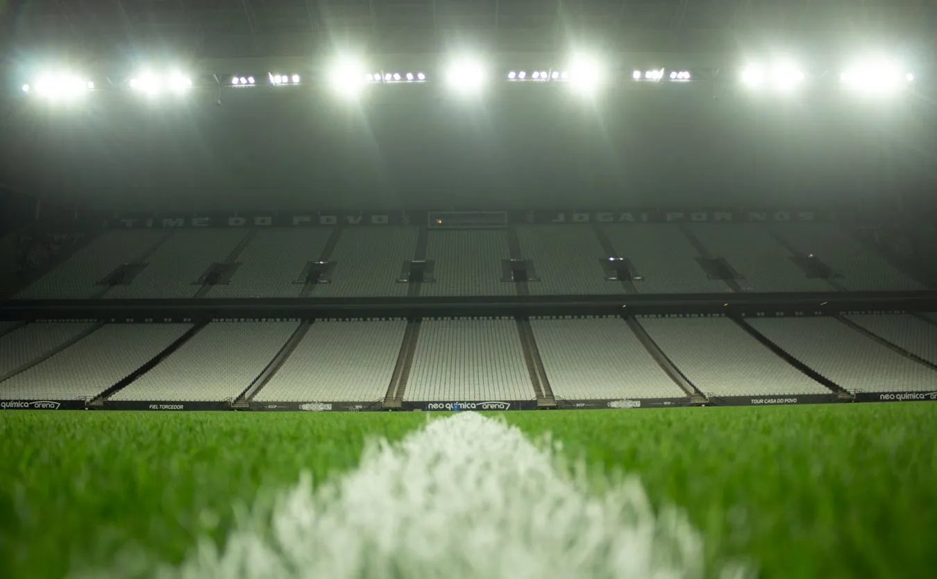 Por falta de dinheiro, Corinthians atrasa parte de parcela do financiamento com a Caixa