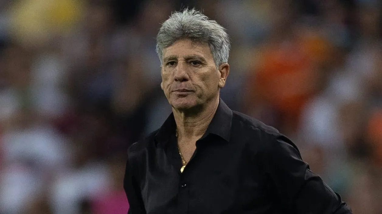 Estrat&eacute;gia de Renato fracassa, e Gr&ecirc;mio d&aacute; adeus &agrave; Libertadores nos p&ecirc;naltis