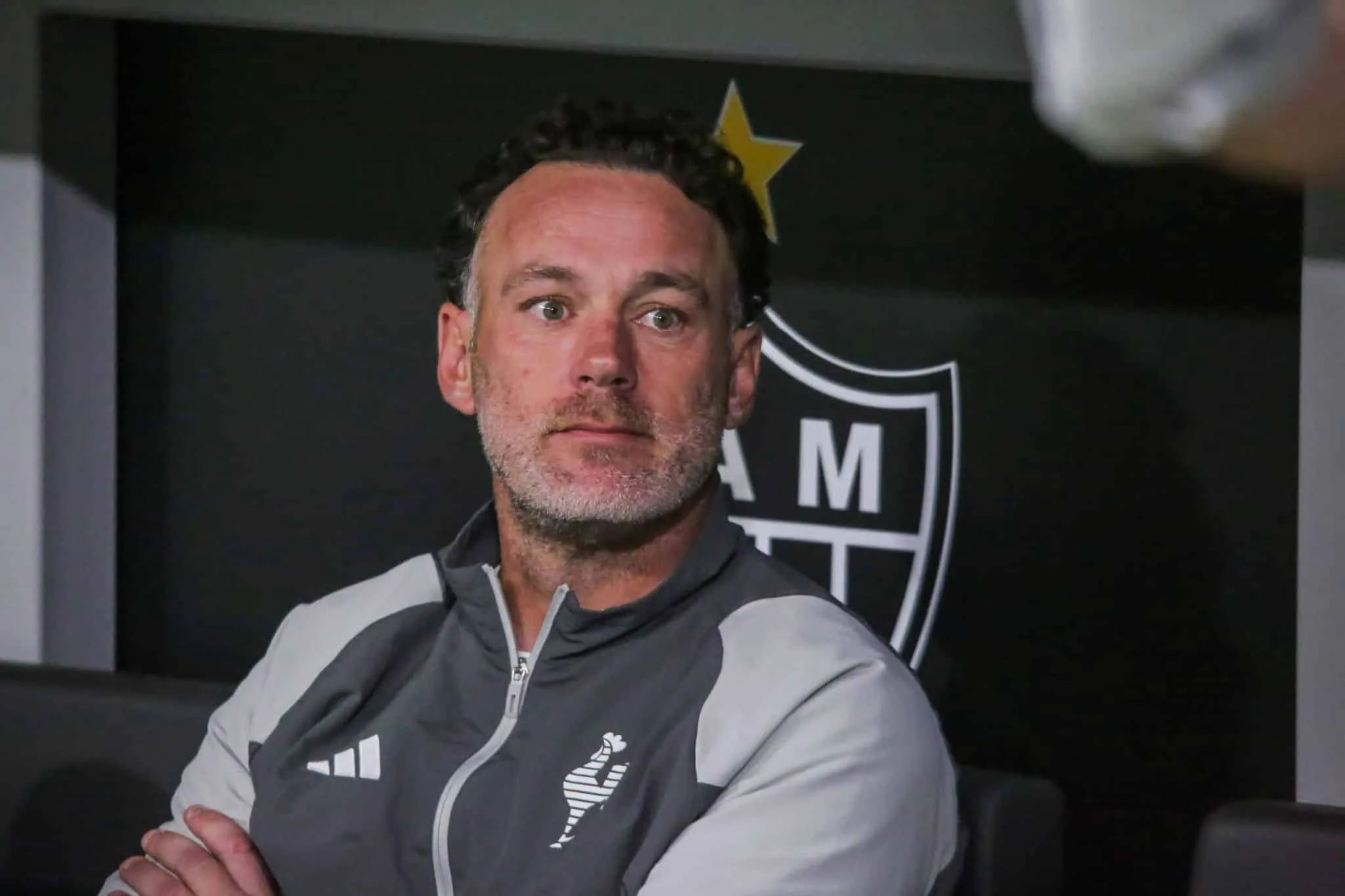 Antes garantido pelo Atl&eacute;tico-MG, Milito se torna o 19&ordm; t&eacute;cnico demitido no Brasileir&atilde;o