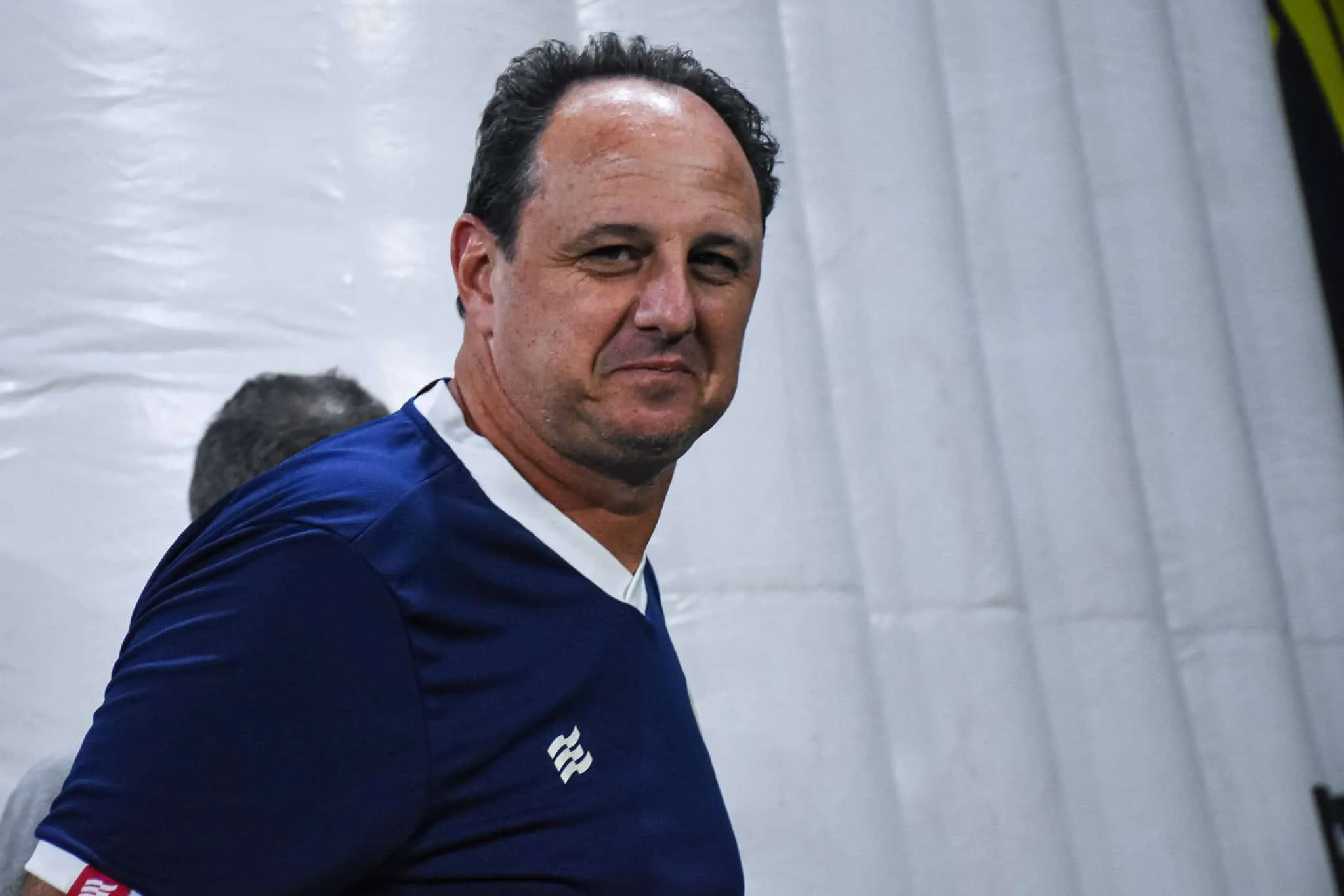 Bahia paga R$ 29 milh&otilde;es e contrata volante desejado por Inter, Corinthians e Santos