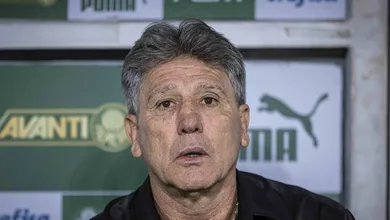 Gr&ecirc;mio aposta alto, perde para o Palmeiras e Renato adia cumprimento de promessa