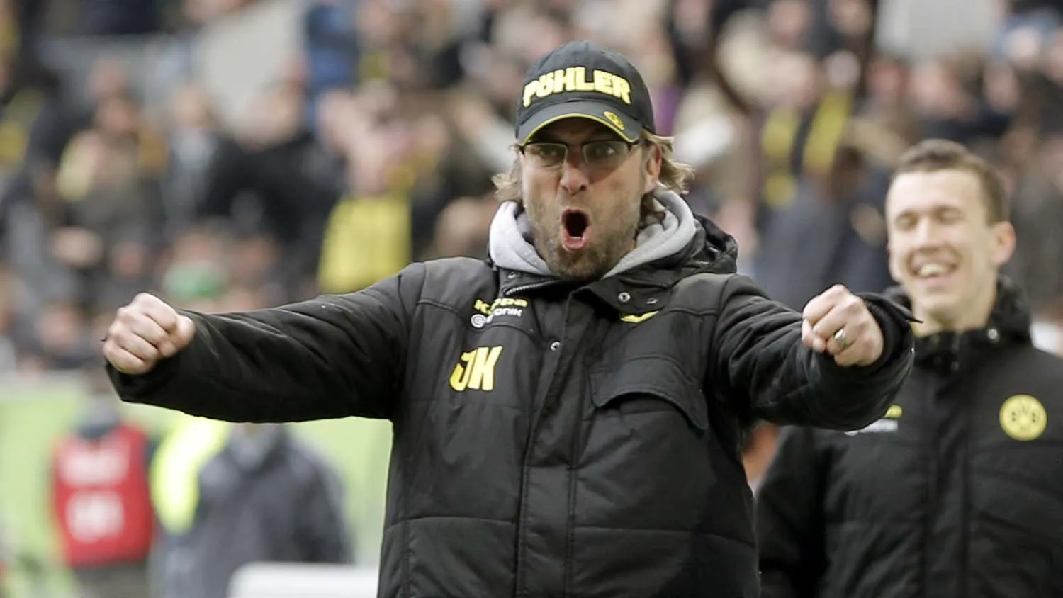 Para j&aacute; deixar a torcida saudosa, Bundesliga junta as 10 melhores comemora&ccedil;&otilde;es de Klopp