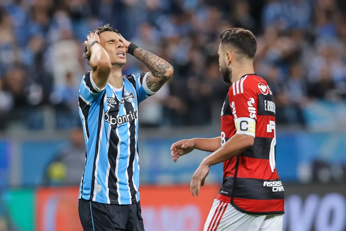 Flamengo de Tite segue tentando se provar e pode se aproveitar de um combalido Gr&ecirc;mio&nbsp;(e&nbsp;sem&nbsp;Su&aacute;rez)