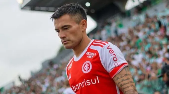 Alario, Ar&aacute;nguiz&hellip; Internacional pode viver desmanche na metade da temporada