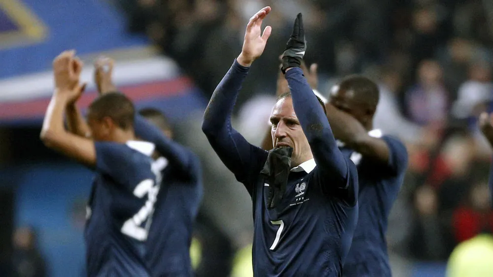 Frank Rib&eacute;ry &eacute; o destaque da Fran&ccedil;a, que vem jogando bem nos &uacute;ltimos jogos (AP Photo/Christophe Ena)
