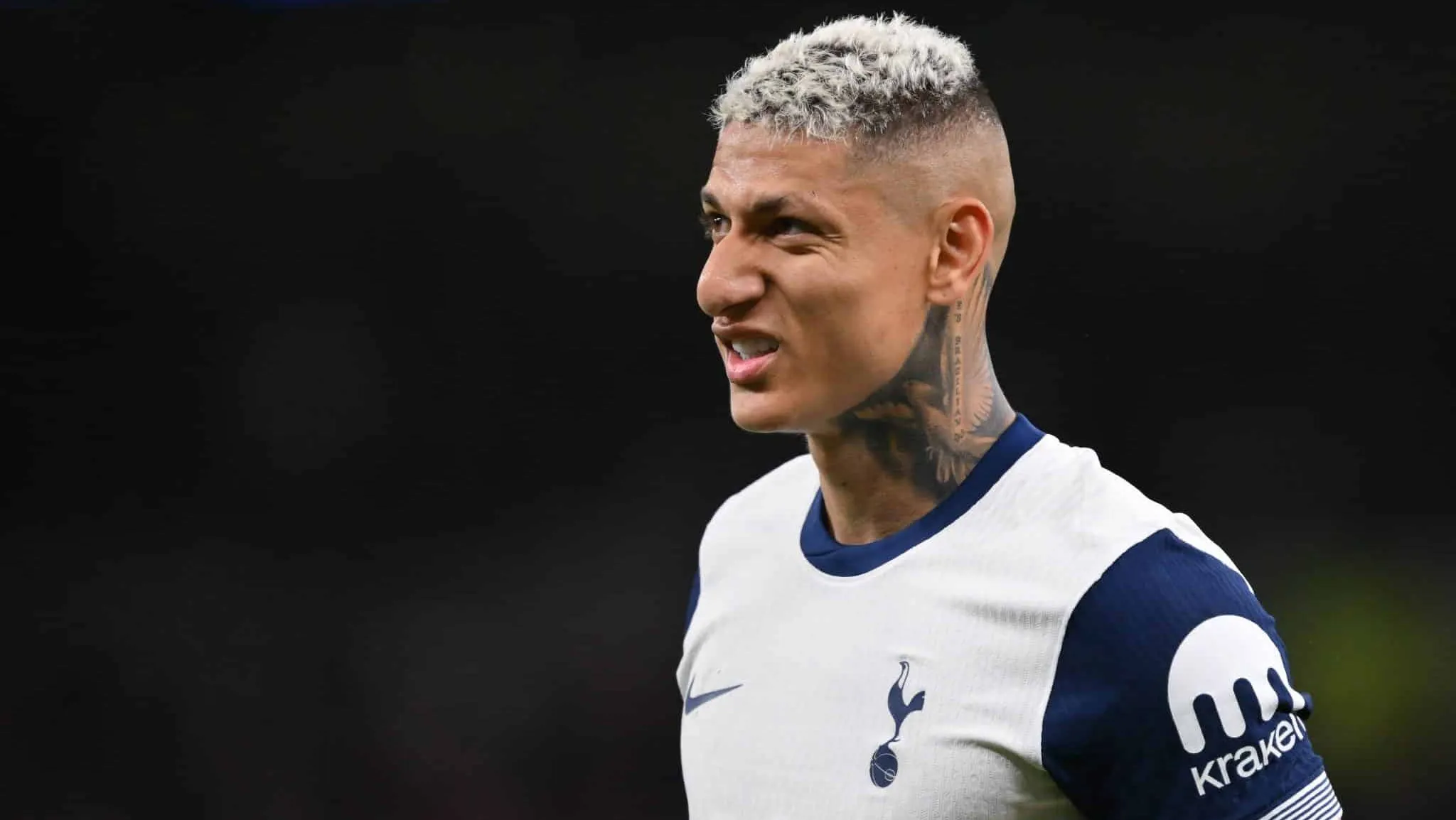 Com futuro indefinido, Richarlison responde cr&iacute;ticos e aproxima Tottenham de reden&ccedil;&atilde;o
