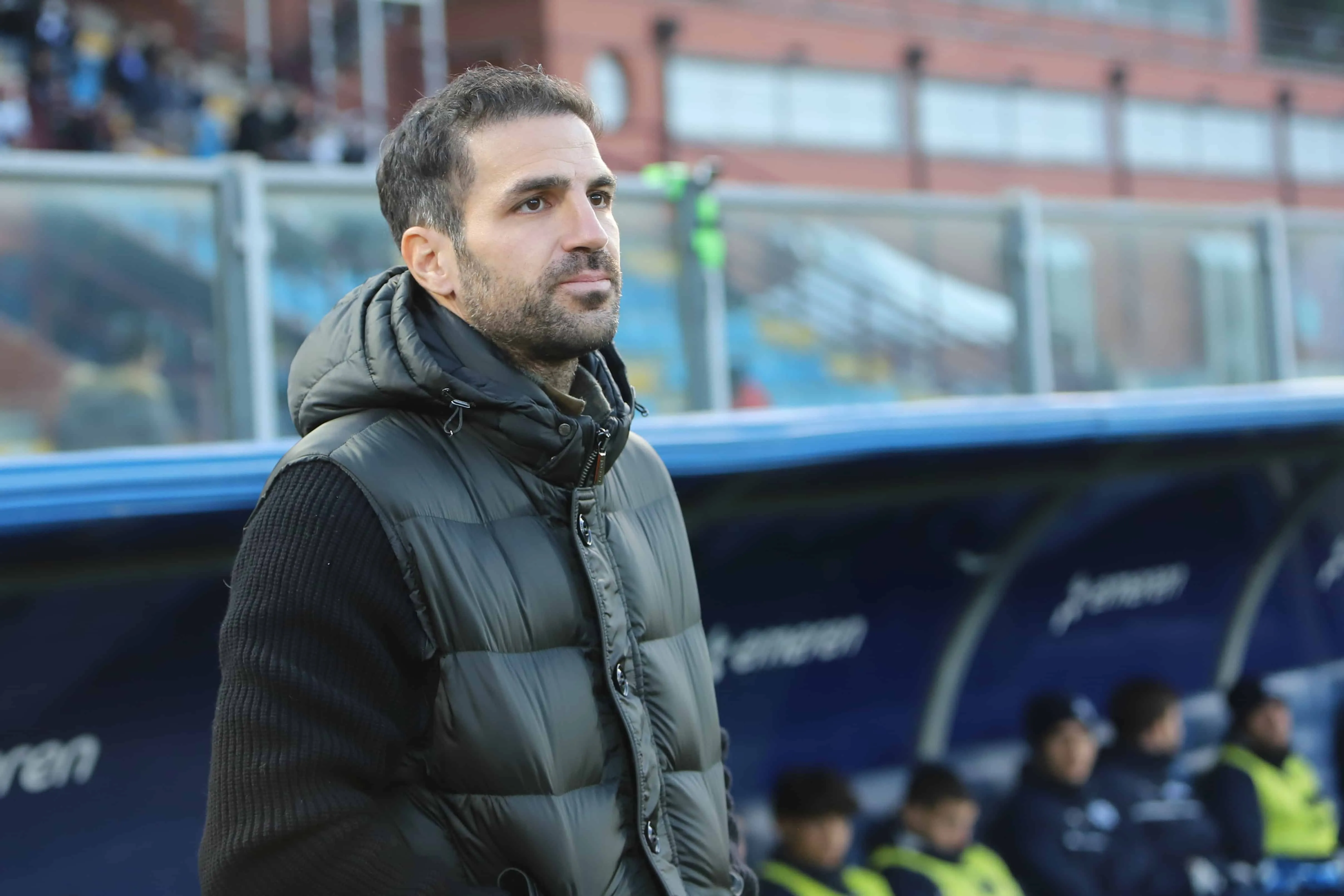 5 jogos, 4 vit&oacute;rias e F&agrave;bregas n&atilde;o &eacute; mais t&eacute;cnico do Como &mdash; mas n&atilde;o foi demitido nem pediu para sair