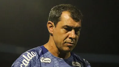 Vit&oacute;ria sobre o Ava&iacute; faz Carille admitir o forte favoritismo do Santos na S&eacute;rie B