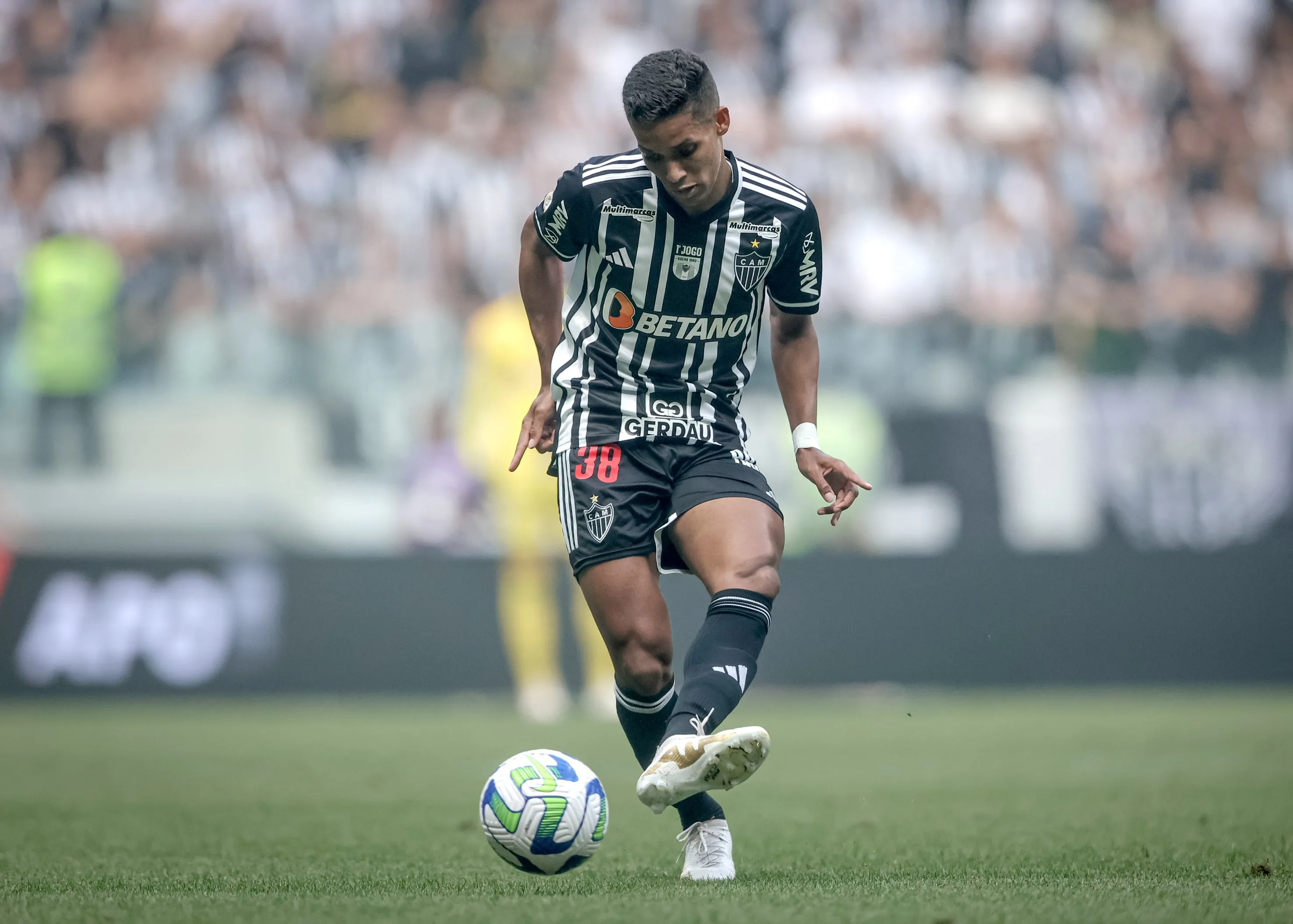 Atl&eacute;tico-MG: Felip&atilde;o tem em Pedrinho o meia que melhor se encaixa no time