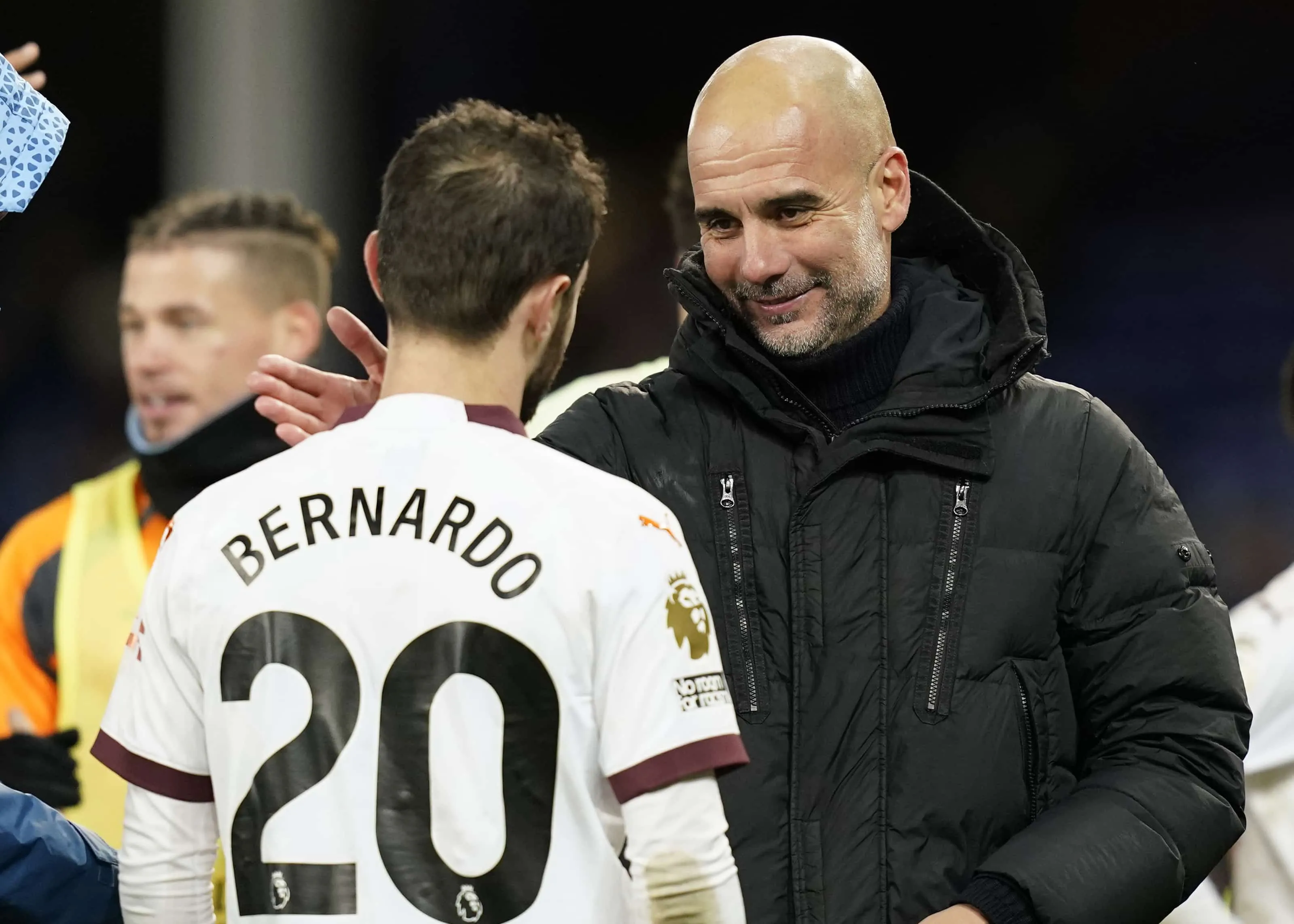 Di&aacute;logo de jogadores do Manchester City conseguiu surpreender at&eacute; o obcecado Pep Guardiola