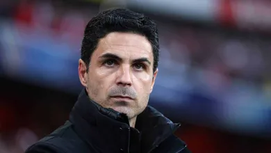 Arsenal abre o bolso, se refor&ccedil;a bem na janela de transfer&ecirc;ncias, mas vive dilema no mercado