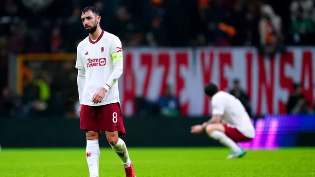 &Eacute; ao mesmo tempo dif&iacute;cil e f&aacute;cil de acreditar que o Manchester United sofreu outro colapso