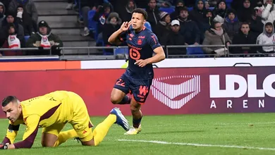 De maneira categ&oacute;rica, o Lille afundou um pouco mais o Lyon na lanterna da Ligue 1