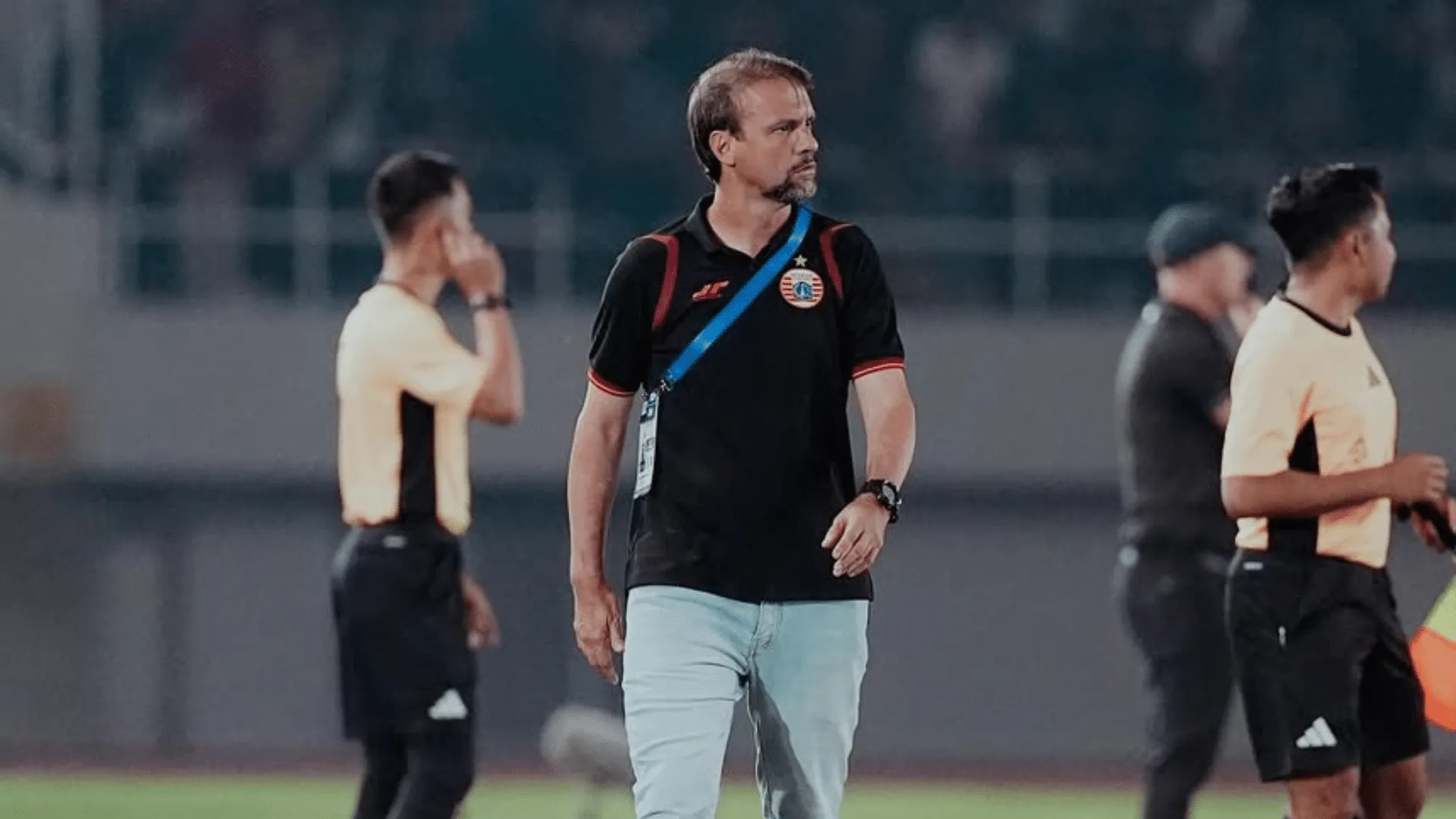 Maur&iacute;cio Souza fala sobre a vida no futebol indon&eacute;sio