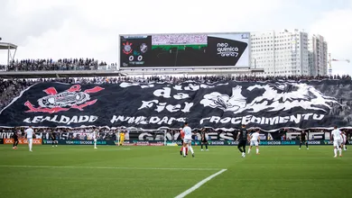 Primeiro dia de vaquinha aponta em quanto tempo arena do Corinthians pode ser quitada